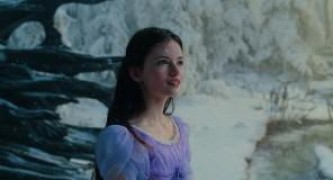 Кадр з фільму Лускунчик і чотири королівства