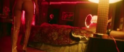 Кадр з фільму Пташка у клітці