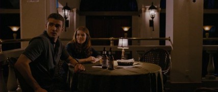 Кадр з фільму Відкрита дорога назад