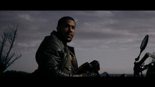 Кадр з фільму Нокаут