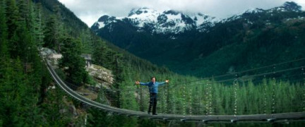 Кадр з фільму Вічність