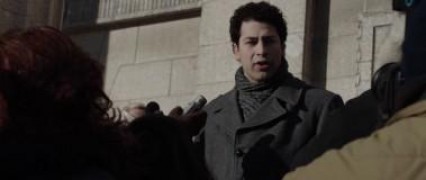 Кадр з фільму Розумний сумнів