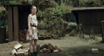 Кадр з фільму В ізоляції