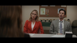 Кадр з фільму Продавці болю