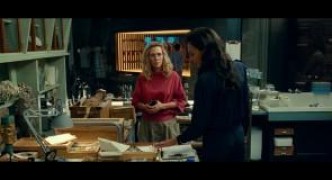 Кадр з фільму Диво-жінка 1984