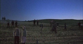 Кадр з фільму Місцеві