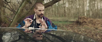 Кадр з фільму Як я покохала гангстера