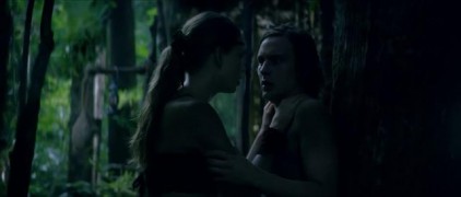 Кадр з фільму Здобич