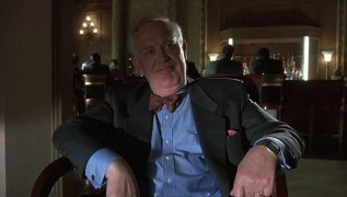 Кадр з фільму Мамині хлопчики