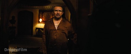 Кадр з фільму Білий хлопець Рік