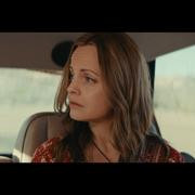 Кадр з фільму Здобич