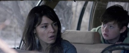 Кадр з фільму Бюро людяності