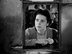 Кадр з фільму Викрадачі велосипедів