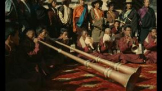 Кадр з фільму Пригоди китайця в Китаї