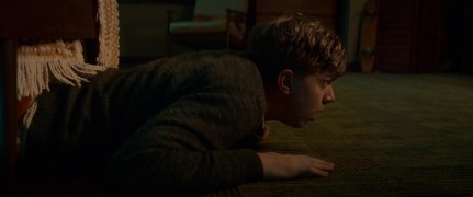 Кадр з фільму Страшні історії для розповіді у темряві