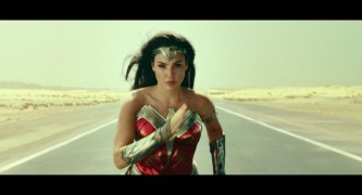 Кадр з фільму Диво-жінка 1984