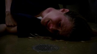 Кадр з фільму Громадянка Рут