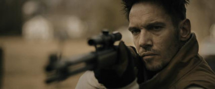 Кадр з фільму Антитіла