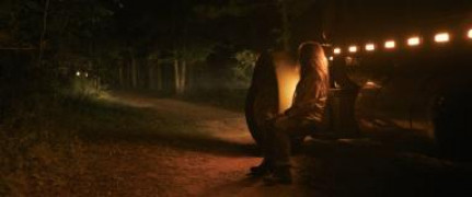 Кадр з фільму Райське шосе