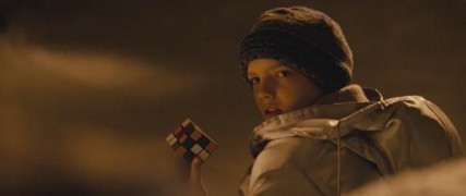 Кадр з фільму Впусти мене