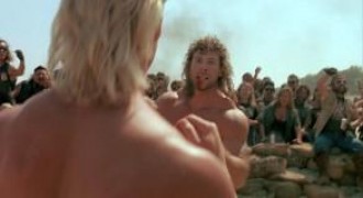 Кадр з фільму Незворушний