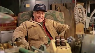 Кадр з фільму Без дурнів