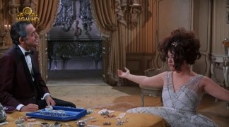 Кадр з фільму Культ проклятих