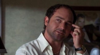 Кадр з фільму Дев'ять ярдів