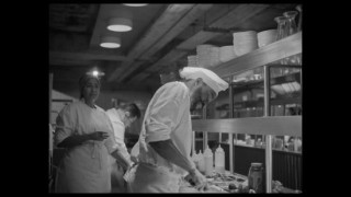 Кадр з фільму Кухня