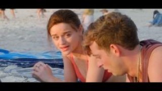 Кадр з фільму Будка поцілунків 2