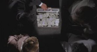 Кадр з фільму Гральний дім