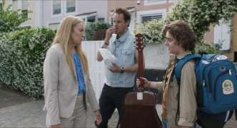 Кадр з фільму Мафія Мама