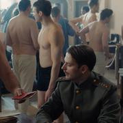 Кадр з фільму Віхола душ