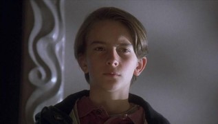 Кадр з фільму Мамині хлопчики