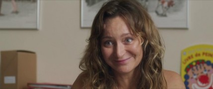 Кадр з фільму Красуні у Парижі