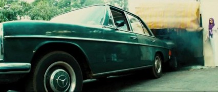 Кадр з фільму Полонянка