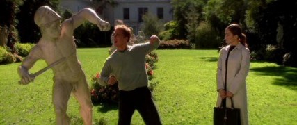 Кадр з фільму Весільний переполох