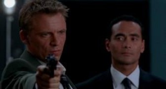 Кадр з фільму Кодове ім'я "Чистильник"