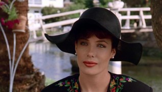 Кадр з фільму Всупереч смерті