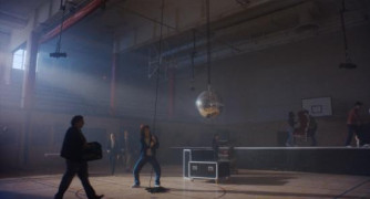 Кадр з фільму Вулиця страху: Королева випускного