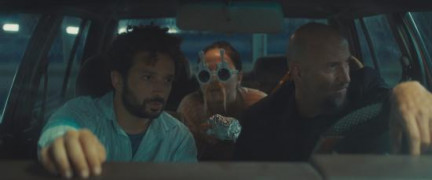 Кадр з фільму Кілер на пів ставки