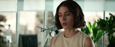 Кадр з фільму Занепад цивілізації