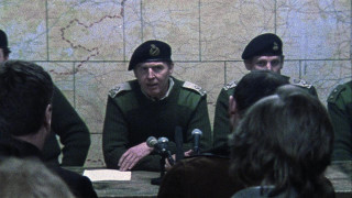 Кадр з фільму Кривава неділя