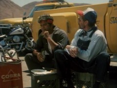 Кадр з фільму Останні райдери