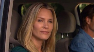 Кадр з фільму Сімейна зустріч