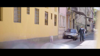 Кадр з фільму У реальному житті