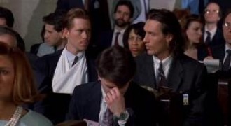 Кадр з фільму Надмірне насилля