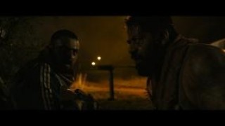 Кадр з фільму Хижачка