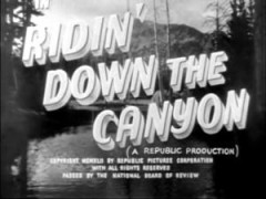 Кадр з фільму Їдучи вниз каньйоном