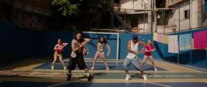 Кадр з фільму Запали цей світ